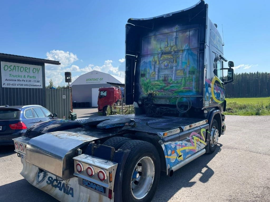 Scania R124 veturi, erikoismaalaus - Sadulveok: pilt 5 Scania R124 veturi, erikoismaalaus - Sadulveok: pilt 5