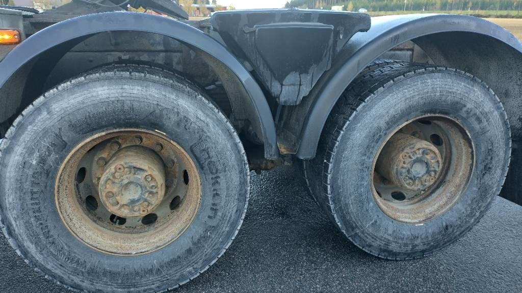 Scania R144 530 8x4 RASKASVETURI - Sadulveok: pilt 4 Scania R144 530 8x4 RASKASVETURI - Sadulveok: pilt 4