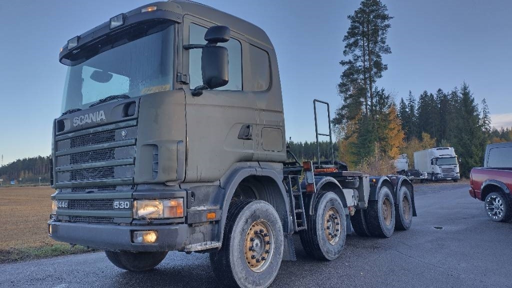 Scania R144 530 8x4 RASKASVETURI - Sadulveok: pilt 2 Scania R144 530 8x4 RASKASVETURI - Sadulveok: pilt 2