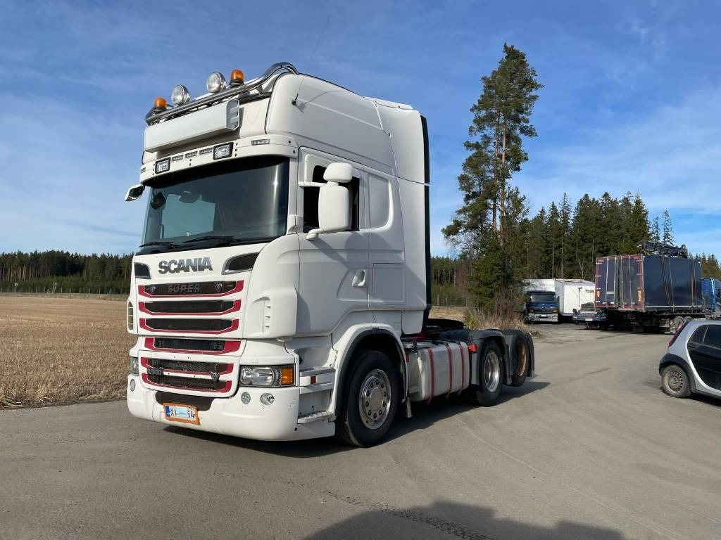 Scania R560 6x2 veturi - Sadulveok: pilt 1 Scania R560 6x2 veturi - Sadulveok: pilt 1