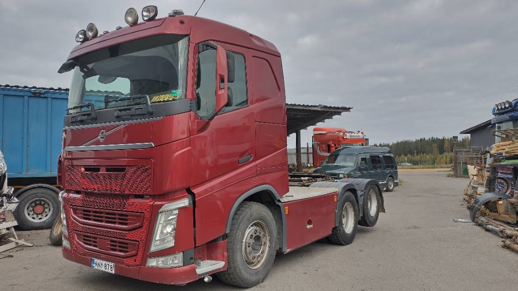 Volvo FH13 6x4 nouseva teliveto, HYDR!! - Sadulveok: pilt 1 Volvo FH13 6x4 nouseva teliveto, HYDR!! - Sadulveok: pilt 1