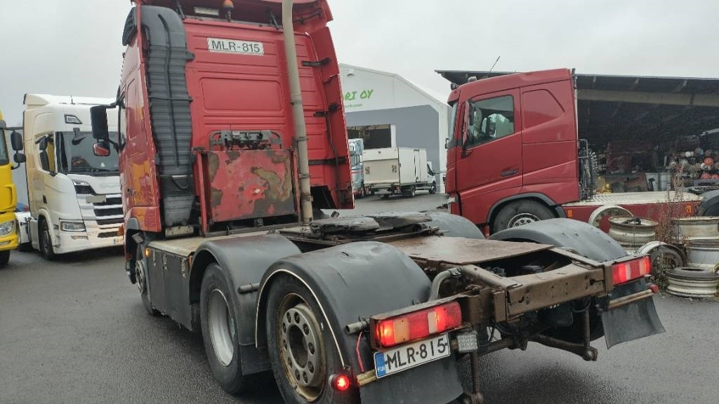 Volvo FH480 6x2 takateli veturi, hydrauliikka,manuaali - Sadulveok: pilt 3 Volvo FH480 6x2 takateli veturi, hydrauliikka,manuaali - Sadulveok: pilt 3
