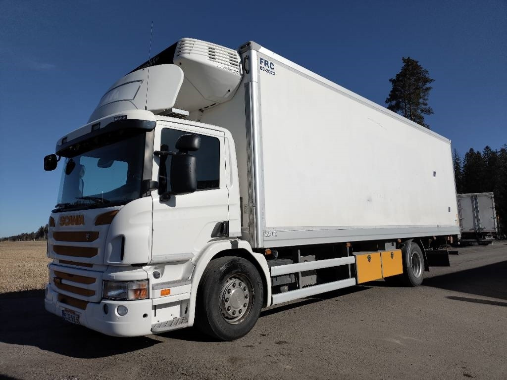 Scania P360 4x2 Vak kylmäkori,lumikko+pl - Külmutiga veoauto: pilt 1 Scania P360 4x2 Vak kylmäkori,lumikko+pl - Külmutiga veoauto: pilt 1