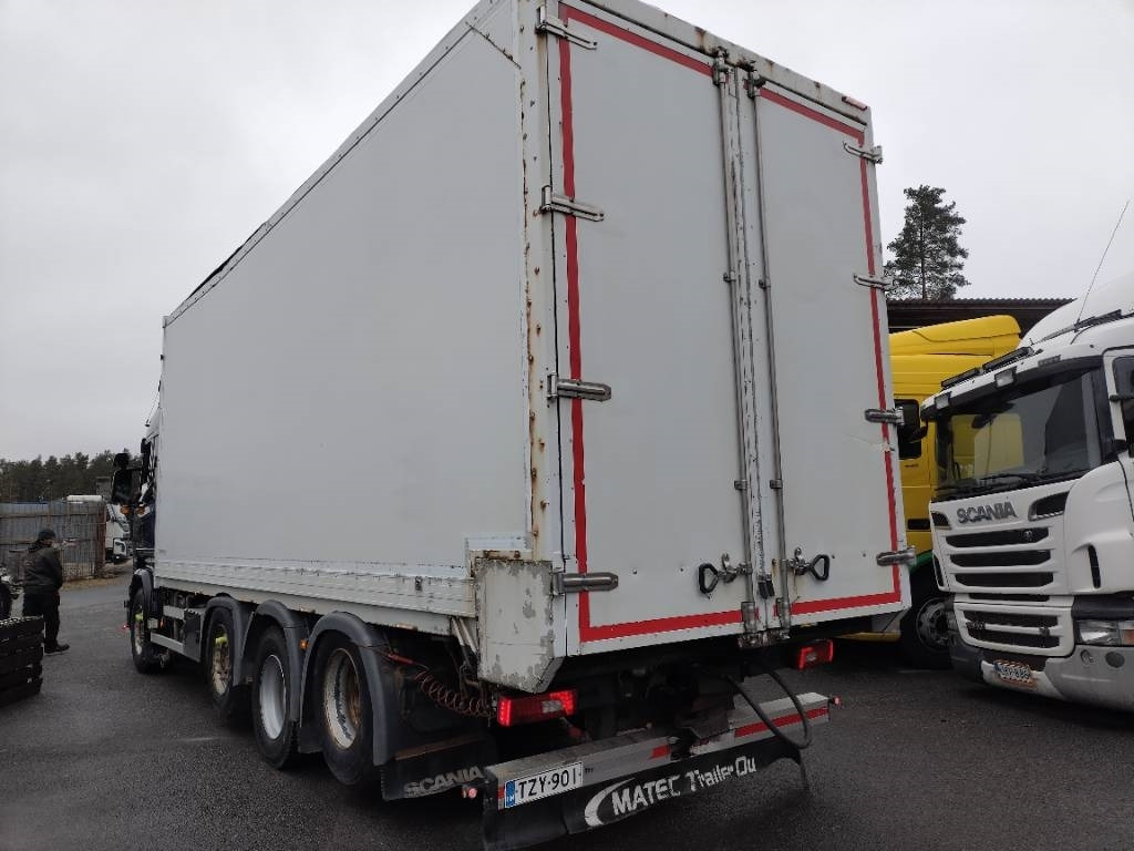 Scania R 580 8x2 ketjupurku kori 50mottia - Kasti veoauto: pilt 4 Scania R 580 8x2 ketjupurku kori 50mottia - Kasti veoauto: pilt 4