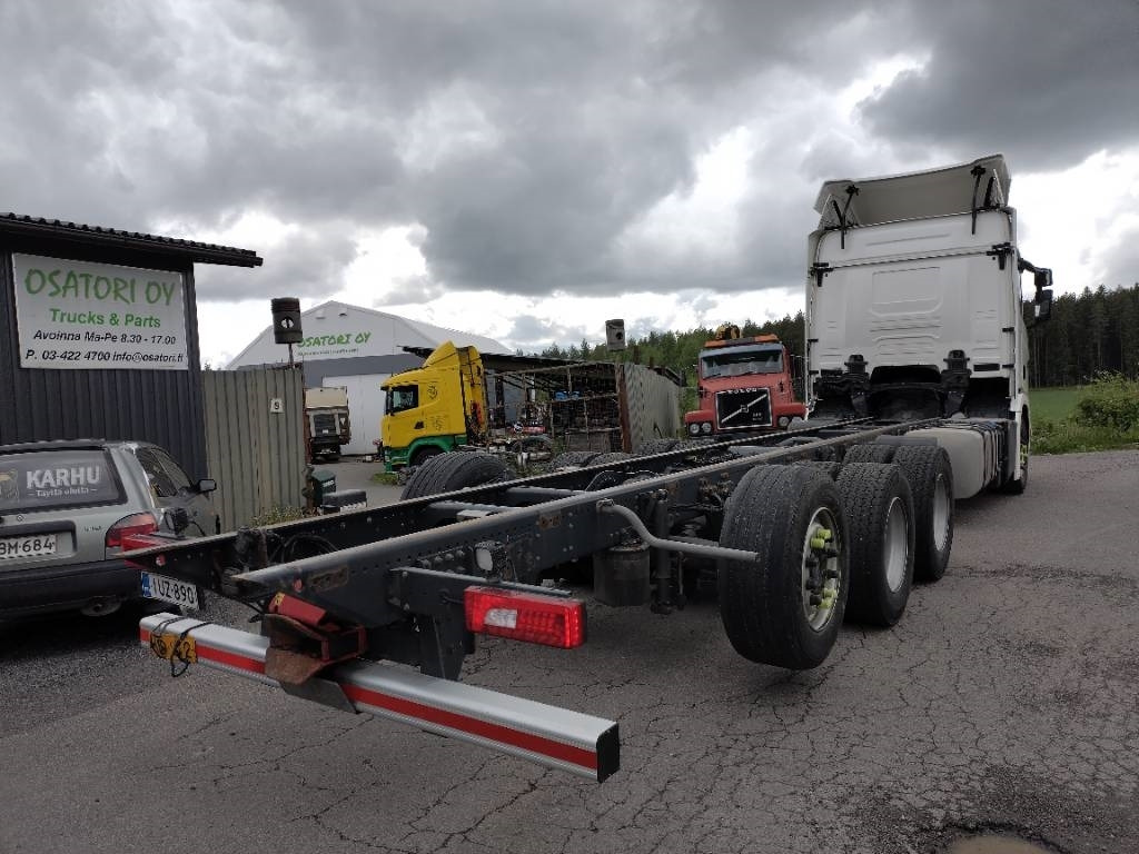 Scania R540 8x4 pitkä alusta runko 9,6m - Kabiinišassiiga veoauto: pilt 4 Scania R540 8x4 pitkä alusta runko 9,6m - Kabiinišassiiga veoauto: pilt 4