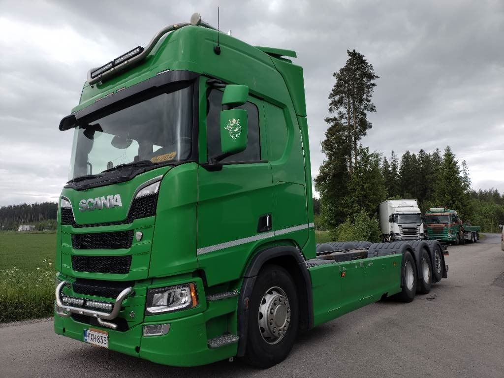 Scania R580 8x4 alusta 710tkm!! - Kabiinišassiiga veoauto: pilt 1 Scania R580 8x4 alusta 710tkm!! - Kabiinišassiiga veoauto: pilt 1