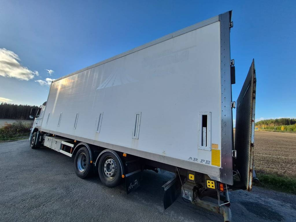 Volvo FM D11 450 6x2 umpikori+pl-nostin - Kasti veoauto: pilt 3 Volvo FM D11 450 6x2 umpikori+pl-nostin - Kasti veoauto: pilt 3