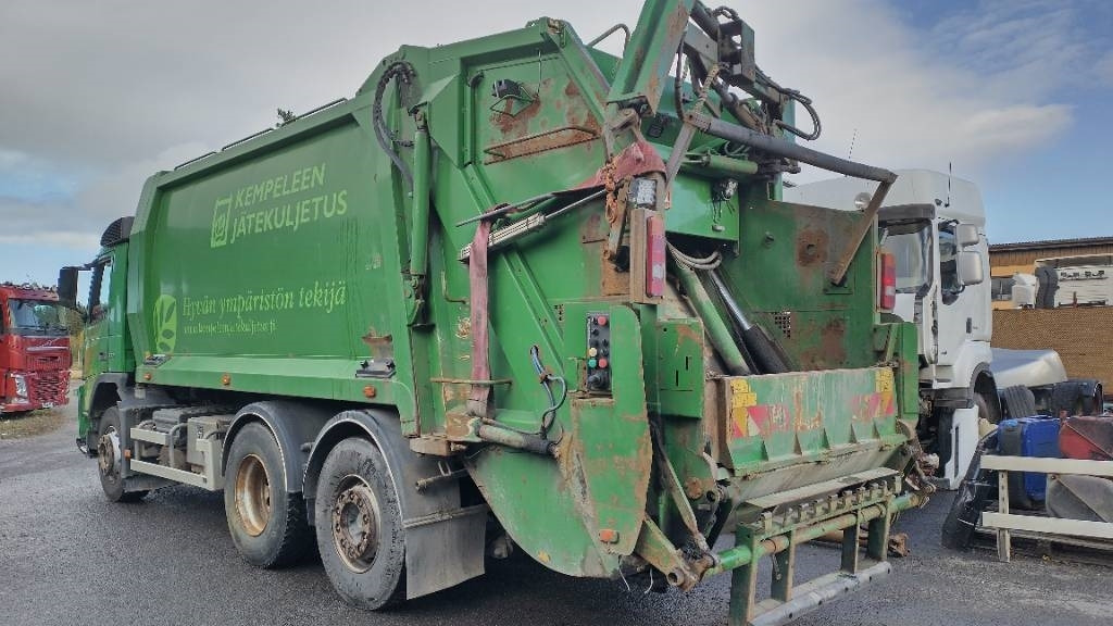 Volvo FM330 6x2 Norba pakkaaja,molokki nostin, manuaali - Prügiauto: pilt 5 Volvo FM330 6x2 Norba pakkaaja,molokki nostin, manuaali - Prügiauto: pilt 5