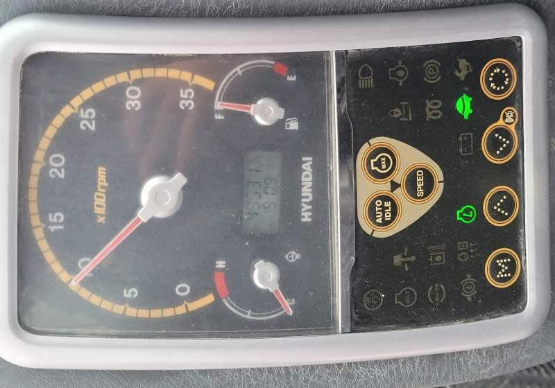 Hyundai ROBEX 55W-9 EXCAVATOR / SPROWADZONY Z FRANCJI - Ratastel ekskavaator: pilt 3 Hyundai ROBEX 55W-9 EXCAVATOR / SPROWADZONY Z FRANCJI - Ratastel ekskavaator: pilt 3