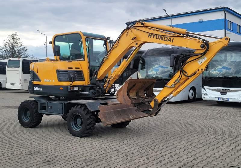 Hyundai ROBEX 55W-9 EXCAVATOR / SPROWADZONY Z FRANCJI - Ratastel ekskavaator: pilt 1 Hyundai ROBEX 55W-9 EXCAVATOR / SPROWADZONY Z FRANCJI - Ratastel ekskavaator: pilt 1