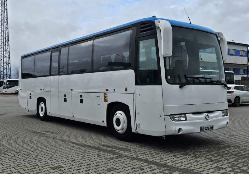 Irisbus ILIADE RT / SPROWADZONA / 10.60 DŁUGOŚĆ - Maakonnaliini buss: pilt 4 Irisbus ILIADE RT / SPROWADZONA / 10.60 DŁUGOŚĆ - Maakonnaliini buss: pilt 4