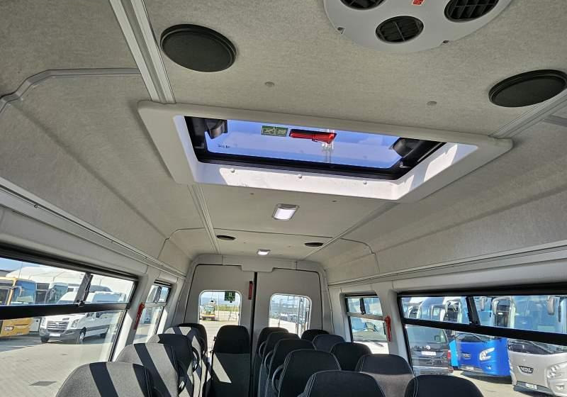 Iveco A60C15 / SPROWADZONE / EURO 6 / 25 000 KM - Väikebuss, Mikrobuss: pilt 3 Iveco A60C15 / SPROWADZONE / EURO 6 / 25 000 KM - Väikebuss, Mikrobuss: pilt 3