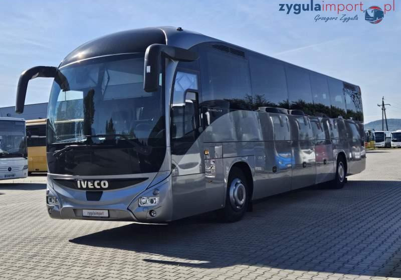 Iveco MAGELYS HD / SPROWADZONY/ MANUAL/ EURO 6 - Kaugsõidu buss: pilt 1 Iveco MAGELYS HD / SPROWADZONY/ MANUAL/ EURO 6 - Kaugsõidu buss: pilt 1