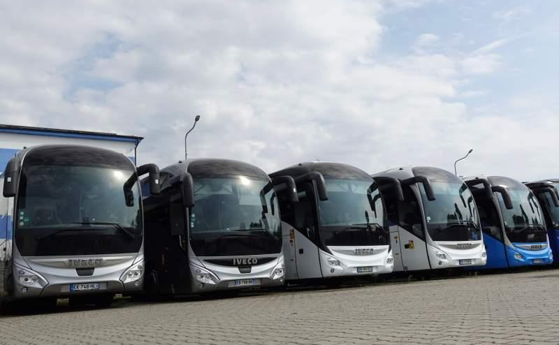 Iveco MAGELYS / SPROWADZONE / 12.80 M / 12.20 M / EURO 6 - Kaugsõidu buss: pilt 2 Iveco MAGELYS / SPROWADZONE / 12.80 M / 12.20 M / EURO 6 - Kaugsõidu buss: pilt 2