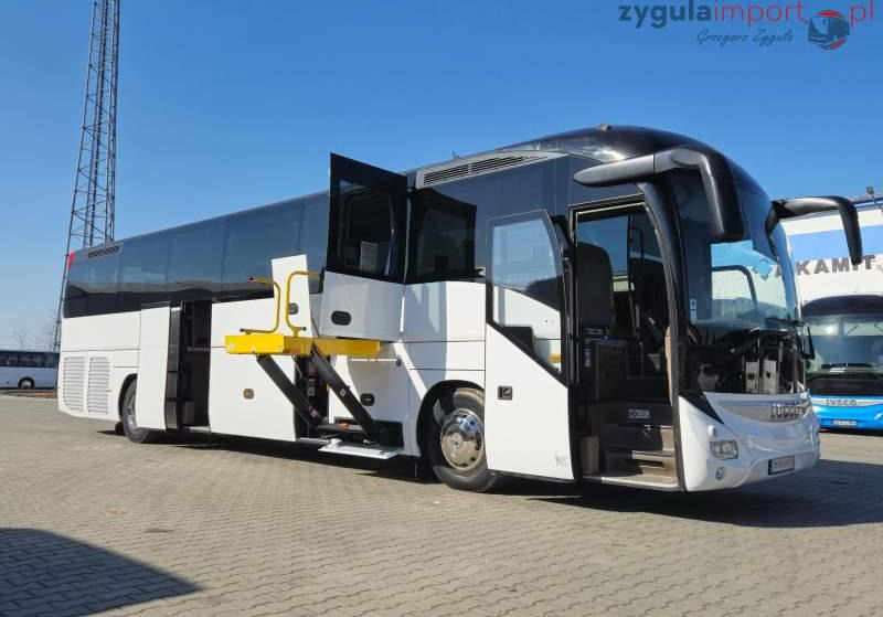 Iveco MAGELYS / SPROWADZONY / WINDA / EURO 6 - Kaugsõidu buss: pilt 1 Iveco MAGELYS / SPROWADZONY / WINDA / EURO 6 - Kaugsõidu buss: pilt 1