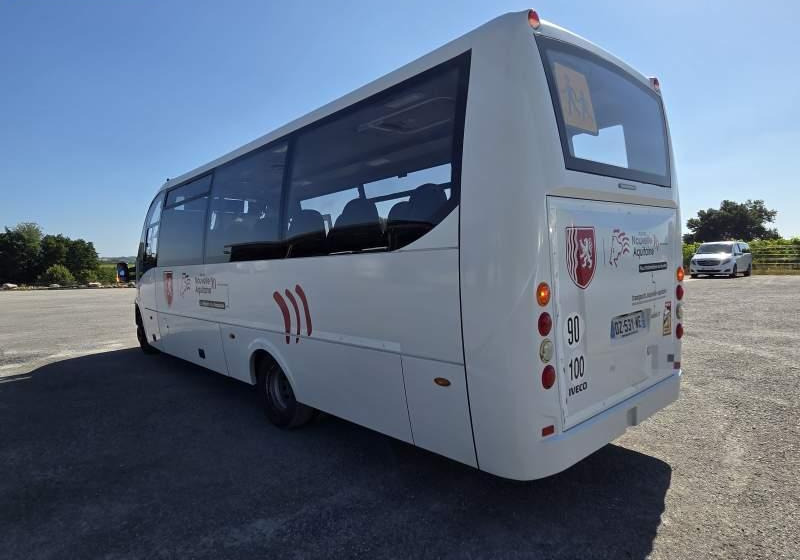 Iveco ROSERO FIRST / SPROWADZONE / 35 MIEJSC - Väikebuss, Mikrobuss: pilt 2 Iveco ROSERO FIRST / SPROWADZONE / 35 MIEJSC - Väikebuss, Mikrobuss: pilt 2
