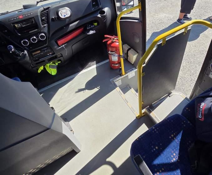 Iveco ROSERO FIRST / SPROWADZONE / 35 MIEJSC - Väikebuss, Mikrobuss: pilt 4 Iveco ROSERO FIRST / SPROWADZONE / 35 MIEJSC - Väikebuss, Mikrobuss: pilt 4