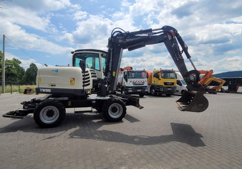Ratastel ekskavaator Schaeff TW95 / SPROWADZONA Z FRANCJI/ 6 500 MTH: pilt 7