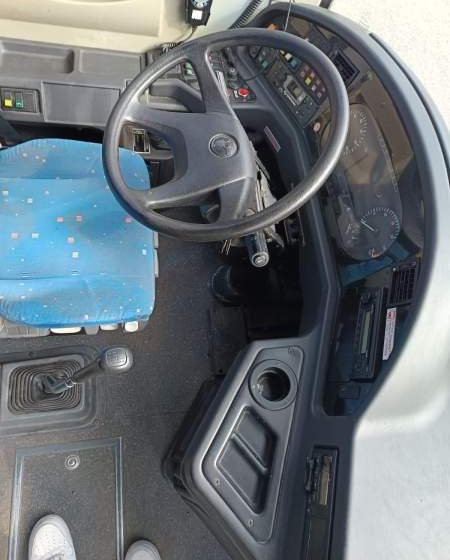 Temsa TOURMALIN/ SPROWADZONA/ MANUAL/ EURO 5 - Maakonnaliini buss: pilt 5 Temsa TOURMALIN/ SPROWADZONA/ MANUAL/ EURO 5 - Maakonnaliini buss: pilt 5