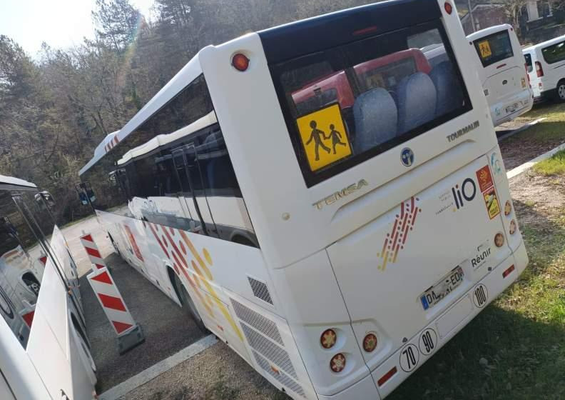 Temsa TOURMALIN/ SPROWADZONA/ MANUAL/ EURO 5 - Maakonnaliini buss: pilt 1 Temsa TOURMALIN/ SPROWADZONA/ MANUAL/ EURO 5 - Maakonnaliini buss: pilt 1