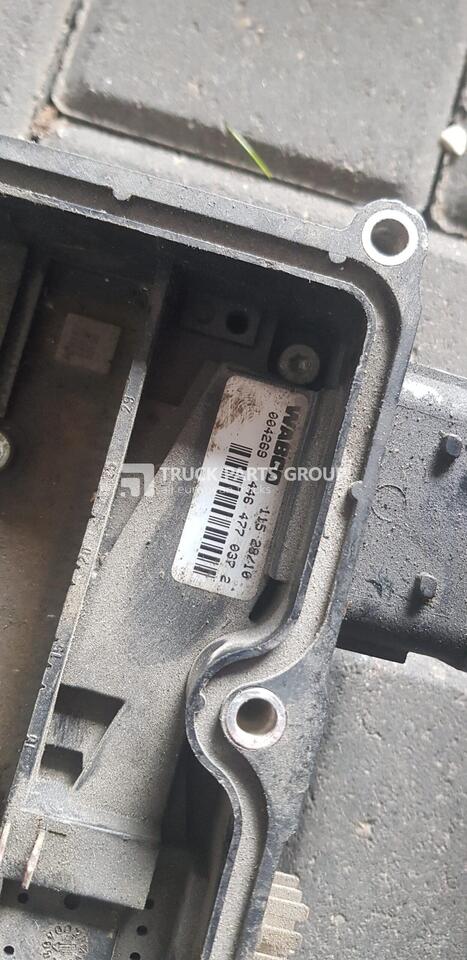 Renault midlum gearbox control unit 4464770372, 4770010370, 05013250370, 4464770372, 446477037, 4770010300 - Mootori juhtimisseade - Veoauto: pilt 2 Renault midlum gearbox control unit 4464770372, 4770010370, 05013250370, 4464770372, 446477037, 4770010300 - Mootori juhtimisseade - Veoauto: pilt 2