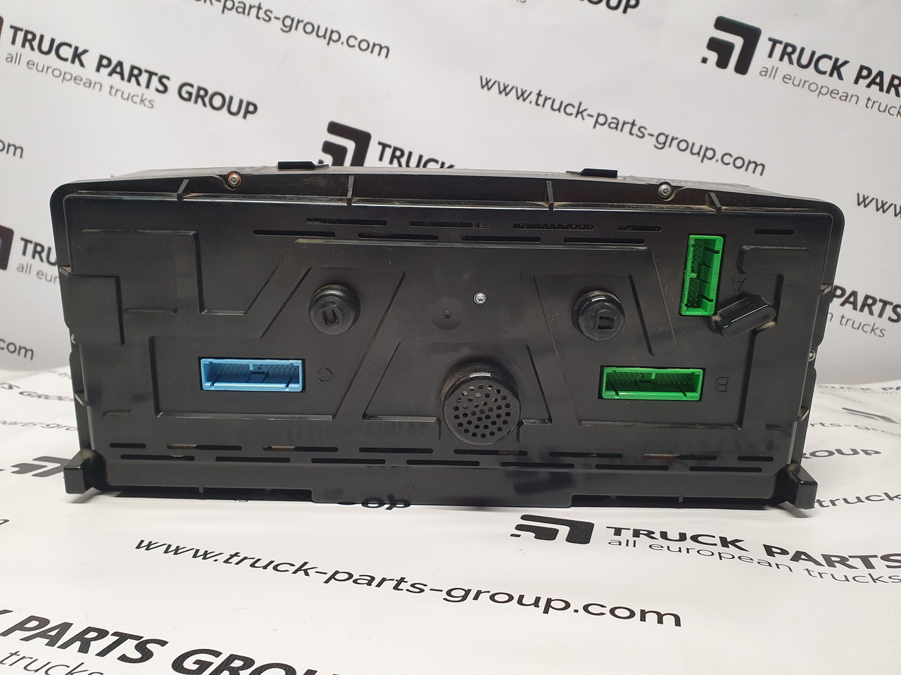 VOLVO FH13, EURO5 instrument cluster, combination kit, instrument panel dashboard - Armatuurlaud - Veoauto: pilt 4 VOLVO FH13, EURO5 instrument cluster, combination kit, instrument panel dashboard - Armatuurlaud - Veoauto: pilt 4