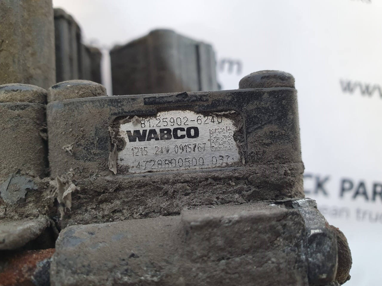 MAN MAN TGX, TGS, EURO6 emission, solenoid air suspension valve control by WABCO 81259026240, 81259029240, 81259026158, 81259026240, 81259029158, MK631248 - Varuosa - Veoauto: pilt 5 MAN MAN TGX, TGS, EURO6 emission, solenoid air suspension valve control by WABCO 81259026240, 81259029240, 81259026158, 81259026240, 81259029158, MK631248 - Varuosa - Veoauto: pilt 5