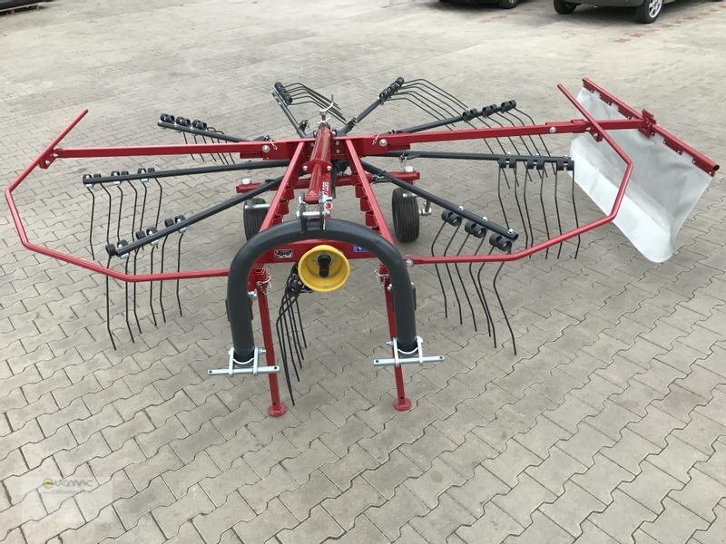 Agromehanika Kreiselschwader 300cm 3m Heuschwader Schwader Einkreisel Kreiselheuschwader NEU - Kaarutaja/ Reha: pilt 1 Agromehanika Kreiselschwader 300cm 3m Heuschwader Schwader Einkreisel Kreiselheuschwader NEU - Kaarutaja/ Reha: pilt 1