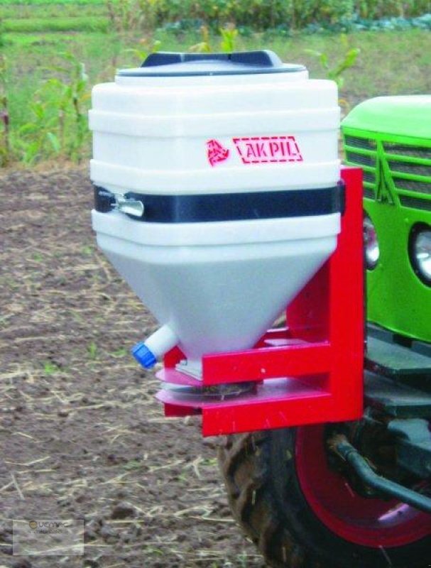 Akpil Poplon Düngerstreuer Streuer Winterdienst 110 Liter Neu - Väetiselaoturid: pilt 5 Akpil Poplon Düngerstreuer Streuer Winterdienst 110 Liter Neu - Väetiselaoturid: pilt 5