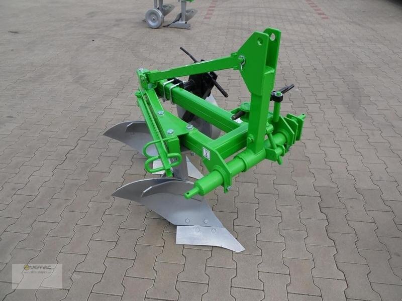 BOMET Zweischarpflug Zweischar Pflug Bomet Lyra 25cm Beetpflug Neu - Ader: pilt 3 BOMET Zweischarpflug Zweischar Pflug Bomet Lyra 25cm Beetpflug Neu - Ader: pilt 3