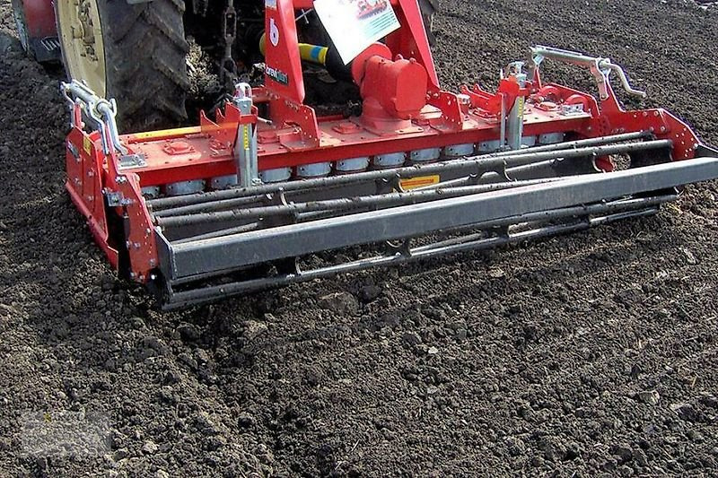 FPM Kreiselegge FPM FM250 250cm 2,5m Egge Bodenfräse Traktor NEU - Aktiiväke: pilt 3 FPM Kreiselegge FPM FM250 250cm 2,5m Egge Bodenfräse Traktor NEU - Aktiiväke: pilt 3