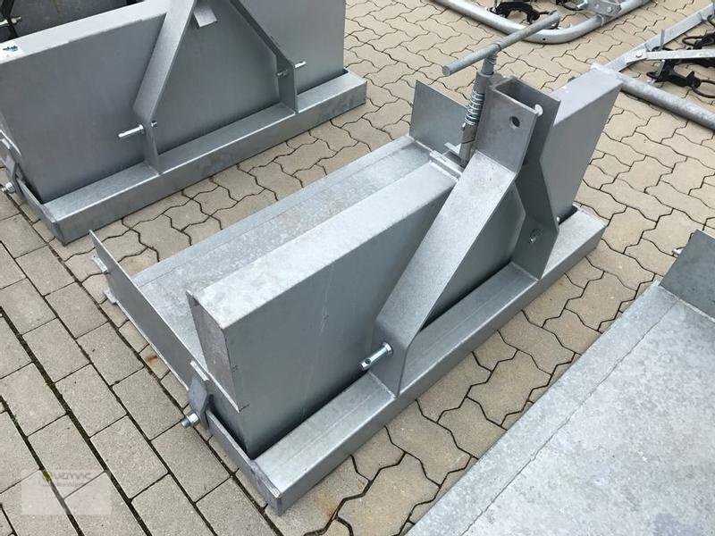 Vemac Heckschaufel Schaufel Transportbox Heckcontainer HS100 NEU - Lisaseade - Traktor: pilt 3 Vemac Heckschaufel Schaufel Transportbox Heckcontainer HS100 NEU - Lisaseade - Traktor: pilt 3