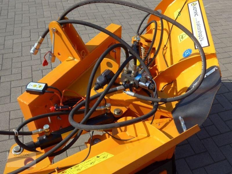 Uus Lumesahk Vemac Vario Schneeschild Schneepflug Winterdienst Geo SPO270 270cm NEU: pilt 12 Uus Lumesahk Vemac Vario Schneeschild Schneepflug Winterdienst Geo SPO270 270cm NEU: pilt 12