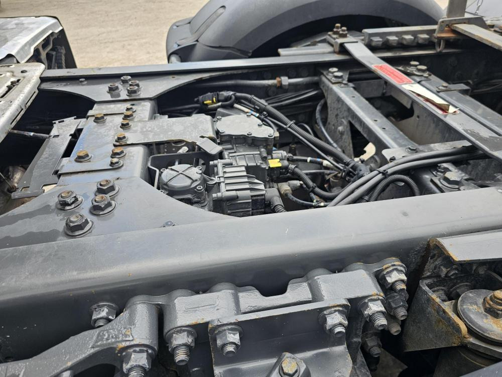 Daf 530 Xf530 - Sadulveok: pilt 2 Daf 530 Xf530 - Sadulveok: pilt 2