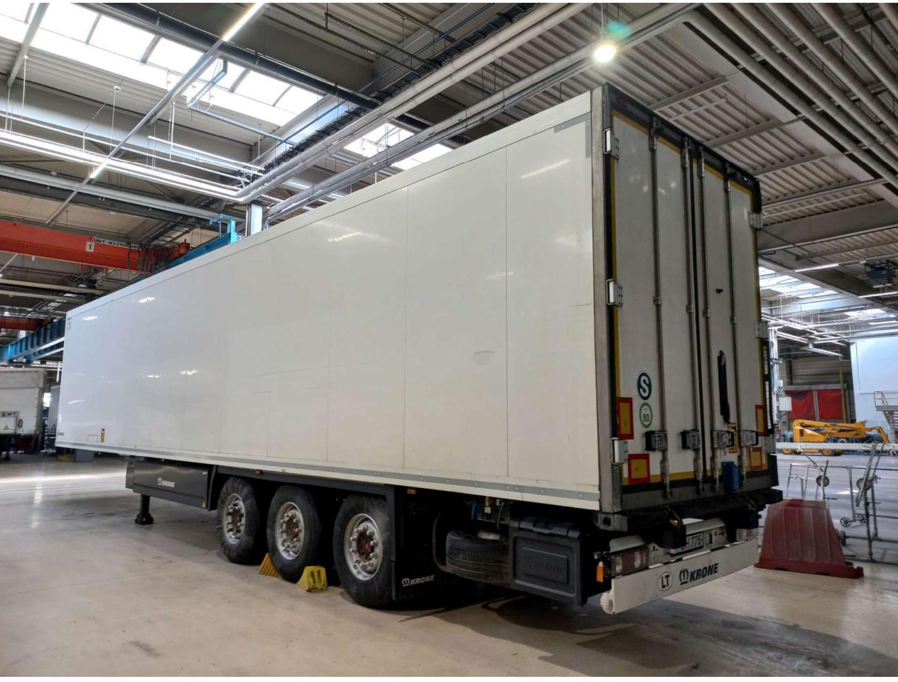 2018 Krone Double Deck Cool Liner FP 45 ThermoKing SLXi 300 - Külmutiga poolhaagis: pilt 5 2018 Krone Double Deck Cool Liner FP 45 ThermoKing SLXi 300 - Külmutiga poolhaagis: pilt 5