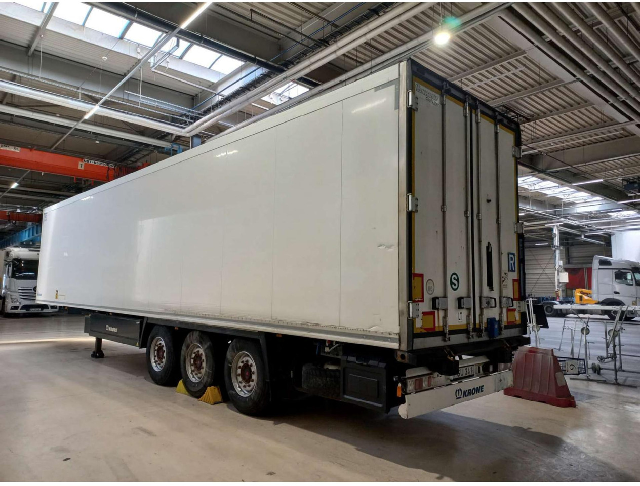 2018 Krone Double Deck Cool Liner FP 45 ThermoKing SLXi 300 - Külmutiga poolhaagis: pilt 2 2018 Krone Double Deck Cool Liner FP 45 ThermoKing SLXi 300 - Külmutiga poolhaagis: pilt 2