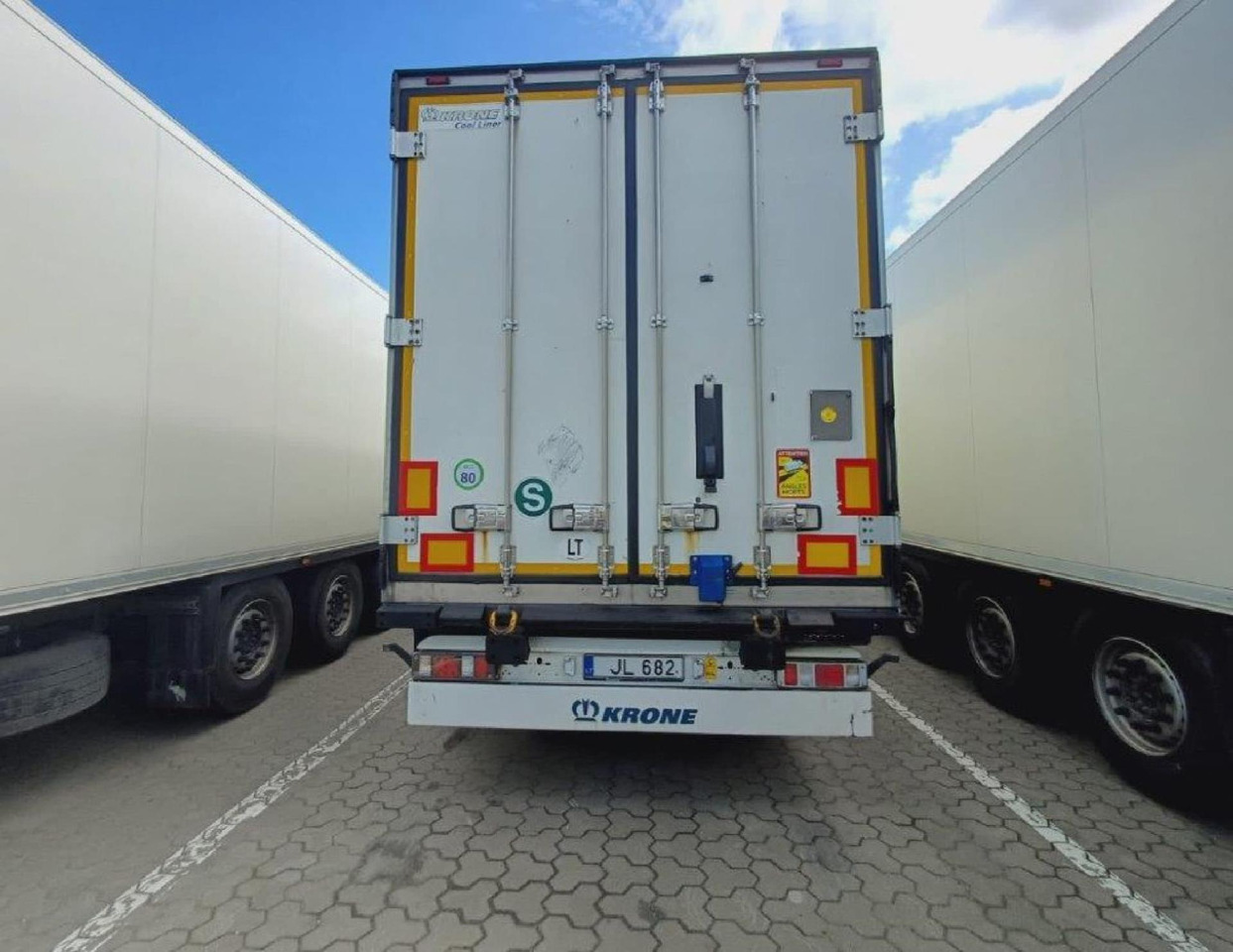 2018 Krone SDR Double Deck Cool Liner FP45 ThermoKing SLXi 300 Lifting Axle - Külmutiga poolhaagis: pilt 3 2018 Krone SDR Double Deck Cool Liner FP45 ThermoKing SLXi 300 Lifting Axle - Külmutiga poolhaagis: pilt 3