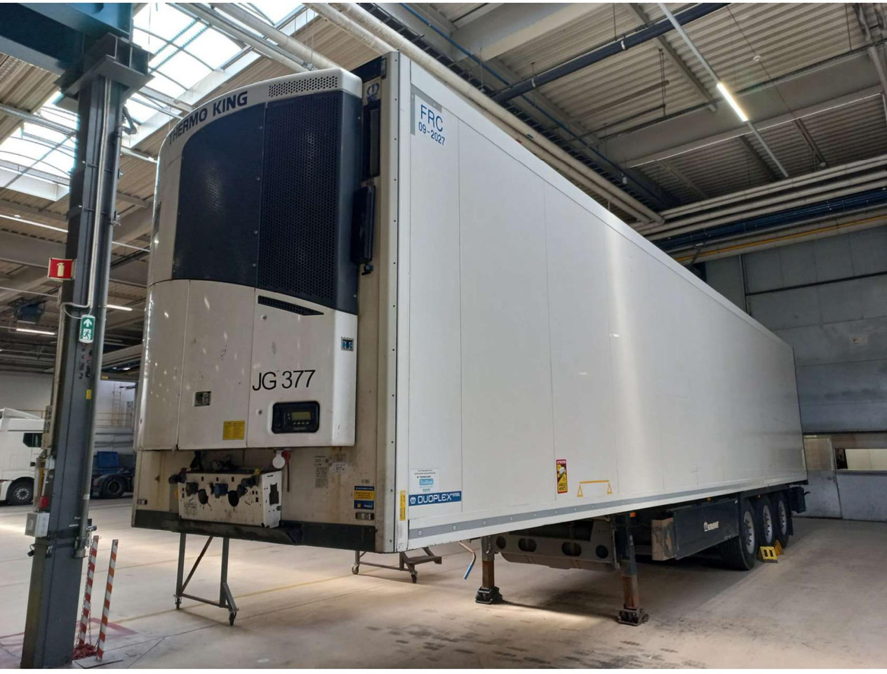 2018 Krone SDR Double Deck Cool Liner FP45 ThermoKing SLXi 300 Lifting Axle - Külmutiga poolhaagis: pilt 1 2018 Krone SDR Double Deck Cool Liner FP45 ThermoKing SLXi 300 Lifting Axle - Külmutiga poolhaagis: pilt 1