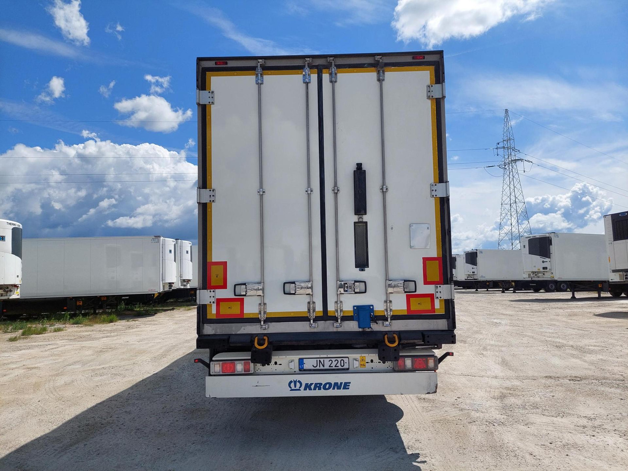 2018 Krone SDR Double Deck Cool Liner FP60 ThermoKing SLXi 300 Lifting Axle - Külmutiga poolhaagis: pilt 5 2018 Krone SDR Double Deck Cool Liner FP60 ThermoKing SLXi 300 Lifting Axle - Külmutiga poolhaagis: pilt 5