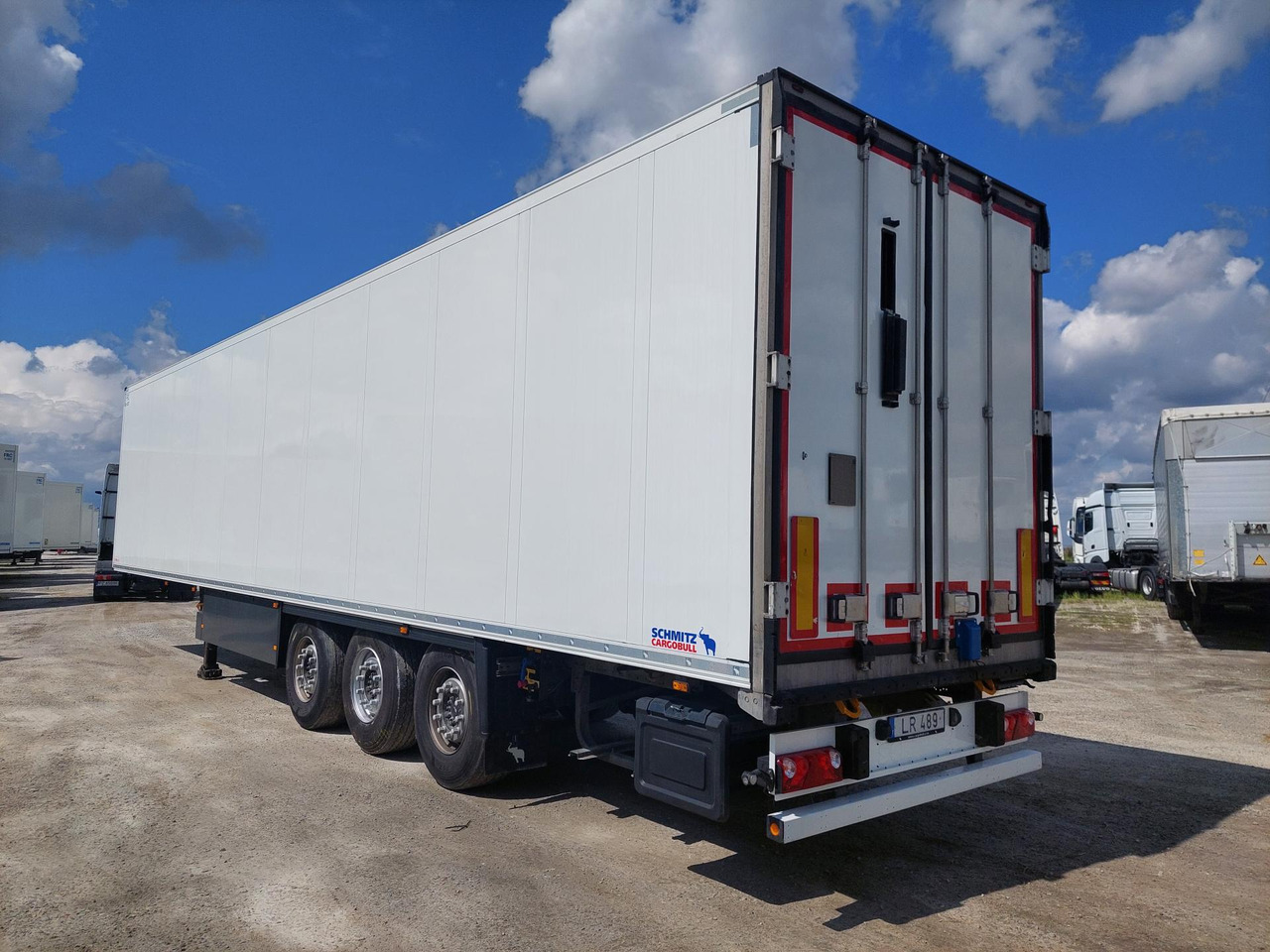 2018 Schmitz Cargobull SKO Double Deck FP 60 ThermoKing SLXi 300 Lifting Axle - Külmutiga poolhaagis: pilt 5 2018 Schmitz Cargobull SKO Double Deck FP 60 ThermoKing SLXi 300 Lifting Axle - Külmutiga poolhaagis: pilt 5