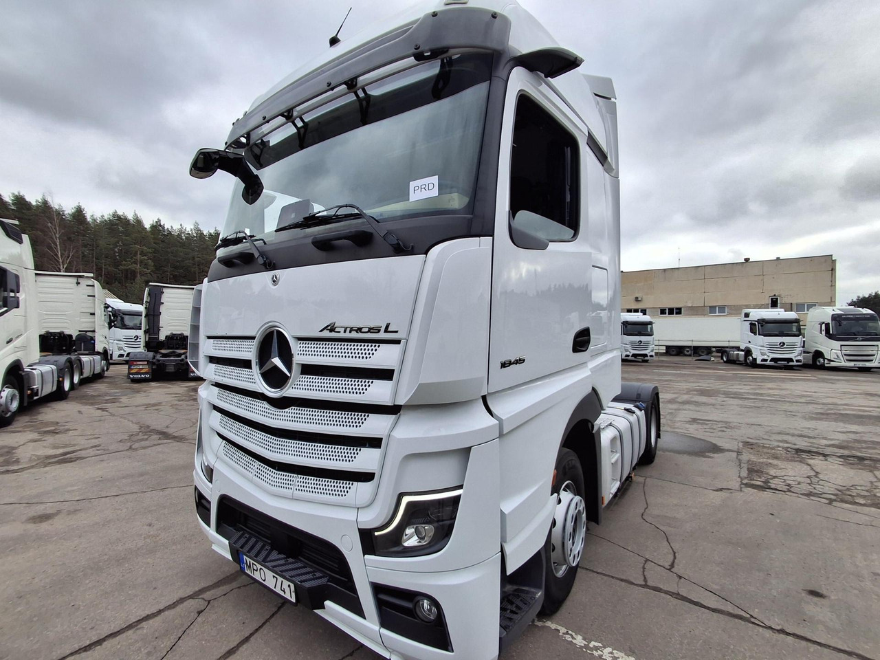 2023 Mercedes-Benz Actros 5 1845 BigSpace - Sadulveok: pilt 1 2023 Mercedes-Benz Actros 5 1845 BigSpace - Sadulveok: pilt 1