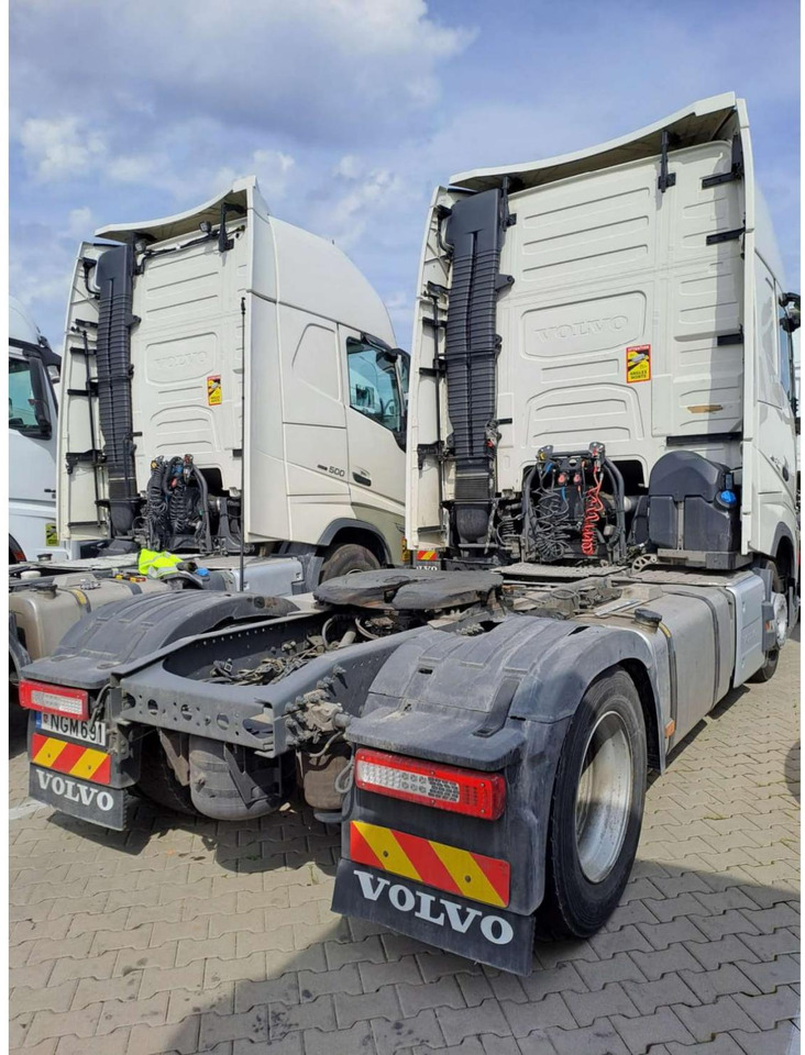 2023 Volvo FH 460 Globetrotter XL Varios i-Save - Sadulveok: pilt 1 2023 Volvo FH 460 Globetrotter XL Varios i-Save - Sadulveok: pilt 1