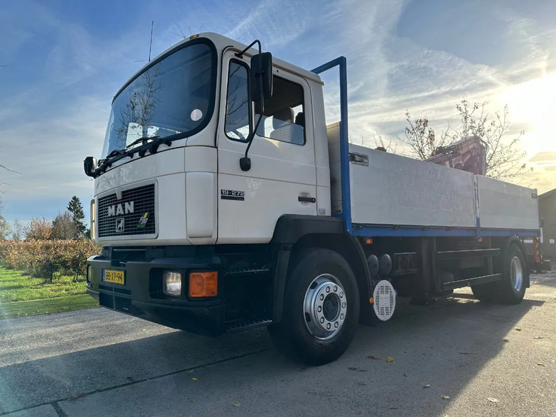 MAN 19.272 F90 / NL TRUCK / 4X2 / EURO1 / ATLAS AK140.1-6,2/1 / MANUAL / FIRST OWNER - Kraanaga veoauto: pilt 1 MAN 19.272 F90 / NL TRUCK / 4X2 / EURO1 / ATLAS AK140.1-6,2/1 / MANUAL / FIRST OWNER - Kraanaga veoauto: pilt 1