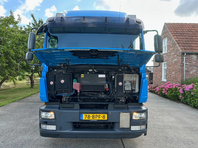 MAN TGM 15.250 / NL TRUCK / EURO 5 / SLIDING ROOF / BOX + TAILLIFT / FULL AIR / NAVI - Kasti veoauto: pilt 3 MAN TGM 15.250 / NL TRUCK / EURO 5 / SLIDING ROOF / BOX + TAILLIFT / FULL AIR / NAVI - Kasti veoauto: pilt 3