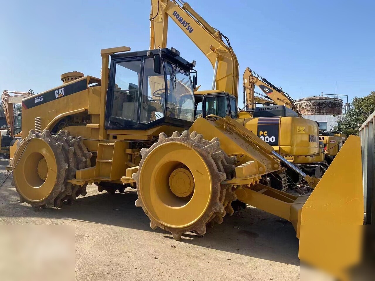 CATERPILLAR 826G - Tihendaja: pilt 5 CATERPILLAR 826G - Tihendaja: pilt 5