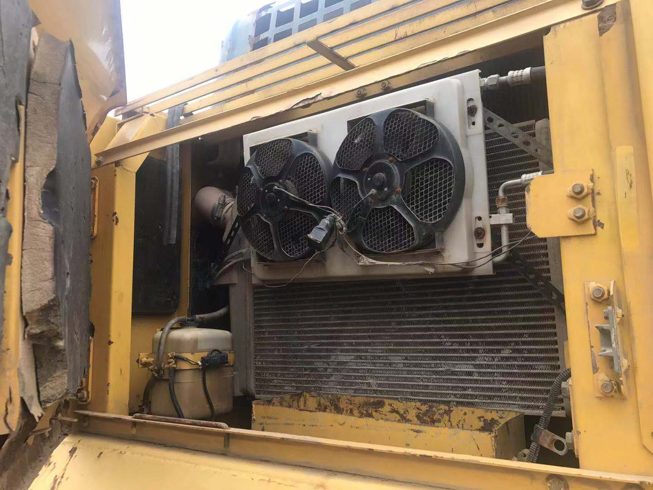KOMATSU PC350-7 - Lintekskavaator: pilt 5 KOMATSU PC350-7 - Lintekskavaator: pilt 5