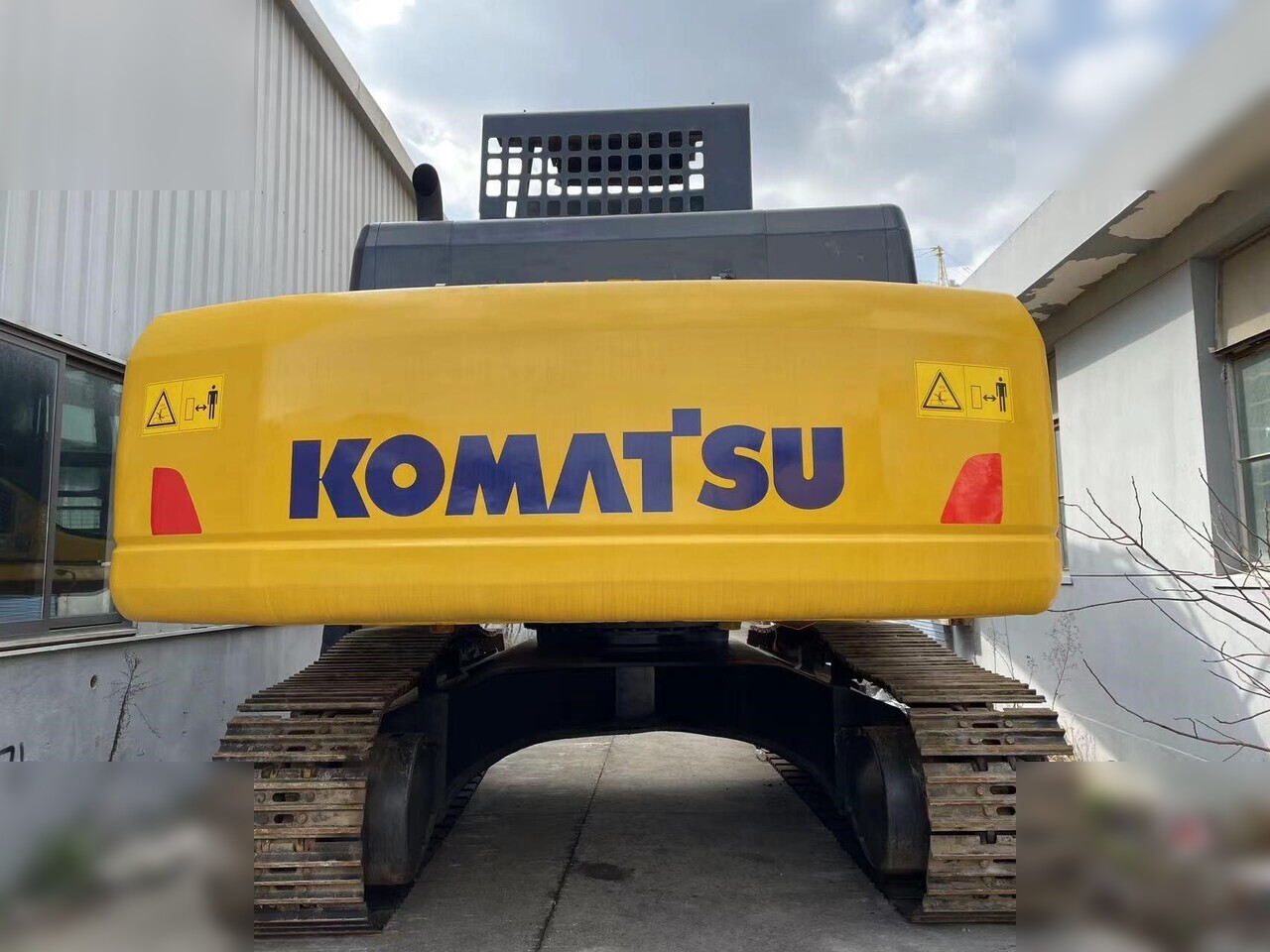 KOMATSU PC400-8 - Lintekskavaator: pilt 2 KOMATSU PC400-8 - Lintekskavaator: pilt 2
