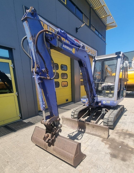 Airman AX30-2 - Miniekskavaator: pilt 5 Airman AX30-2 - Miniekskavaator: pilt 5
