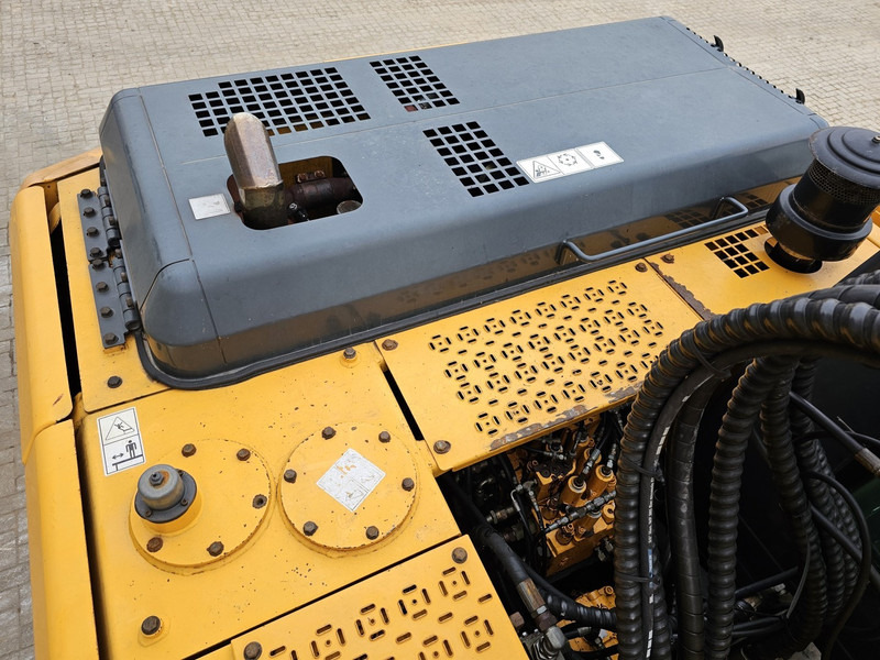 Ratastel ekskavaator Hyundai R140W-7A: pilt 13