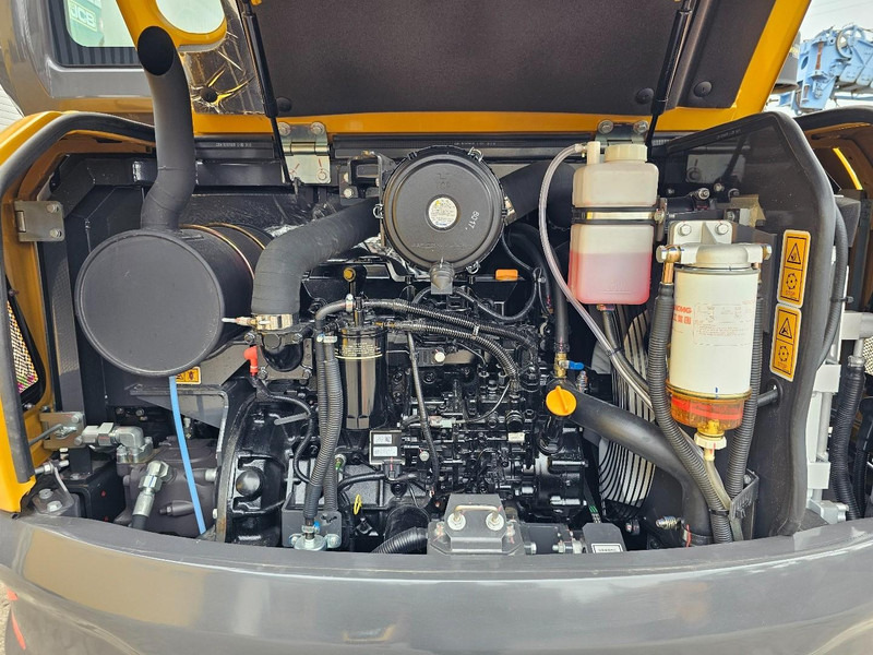 Uus Miniekskavaator XCMG XE60GA: pilt 10